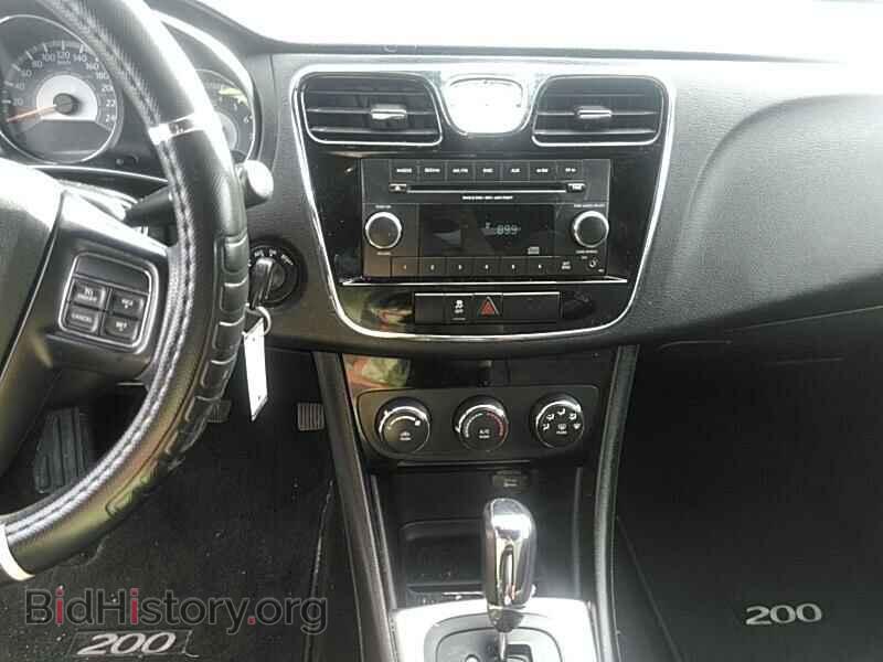 2012 Chrysler 200 - VIN: 1C3CCBAB1CN187308 - Фото 4
