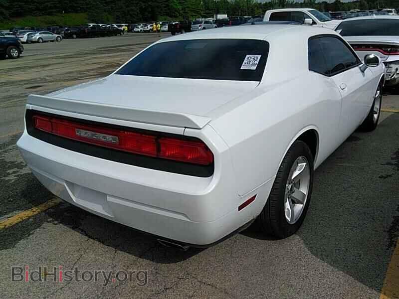 2013 Dodge Challenger - VIN: 2C3CDYAGXDH728782 - Фото 2