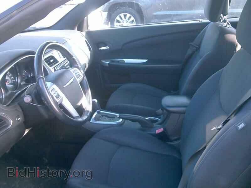 2013 Chrysler 200 - VIN: 1C3BCBEB1DN559883 - Photo 3