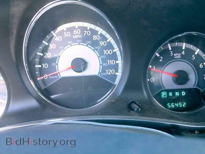 2013 Chrysler 200 - VIN: 1C3BCBEB1DN559883 - Photo 5