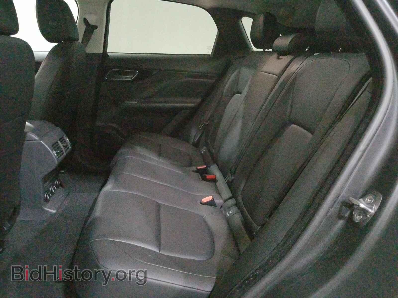 2017 Jaguar F-PACE - VIN: SADCJ2BV0HA057002 - Фото 13