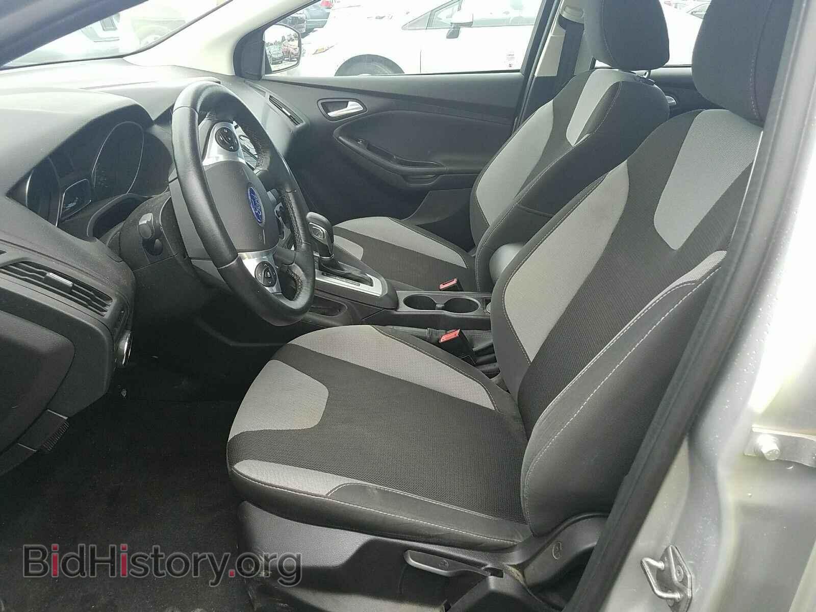 2014 Ford Focus - VIN: 1FADP3F20EL396921 - Photo 3