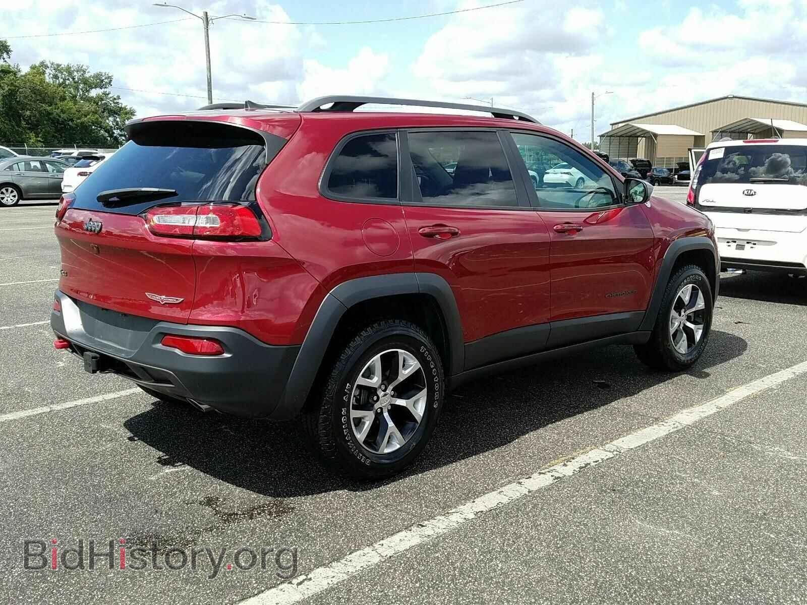 2017 Jeep Cherokee - VIN: 1C4PJMBS7HW602629 - Фото 2