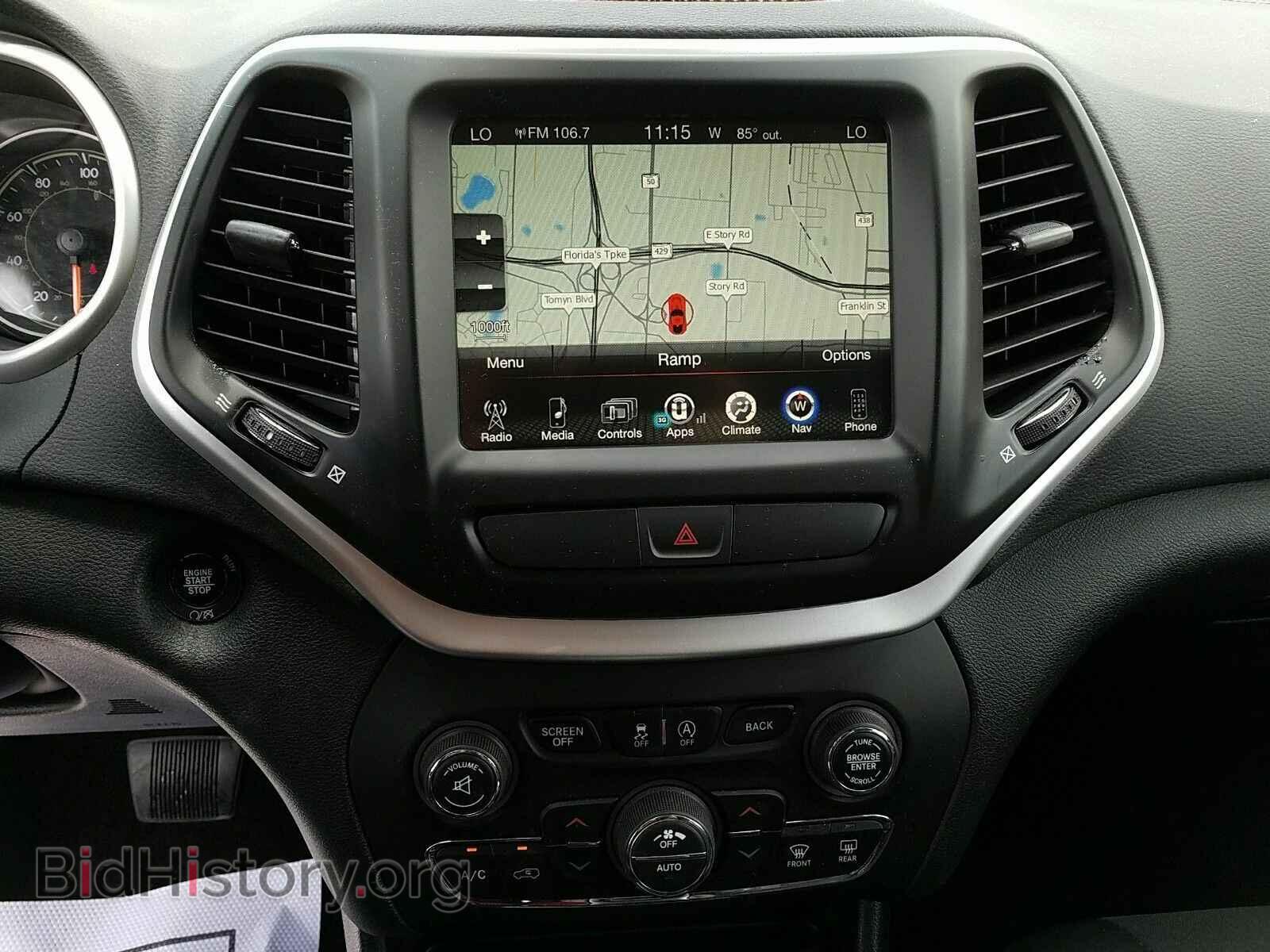 2017 Jeep Cherokee - VIN: 1C4PJMBS7HW602629 - Фото 4