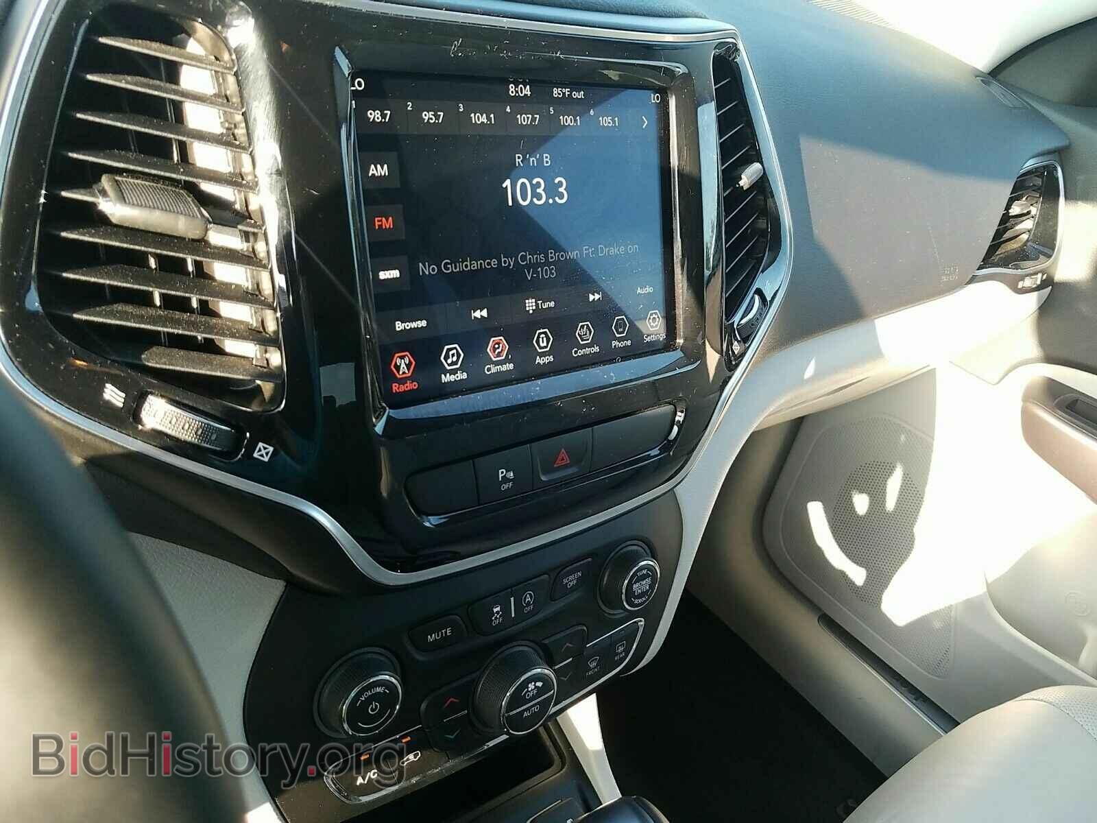 2019 Jeep Cherokee - VIN: 1C4PJMDN2KD299513 - Фото 4