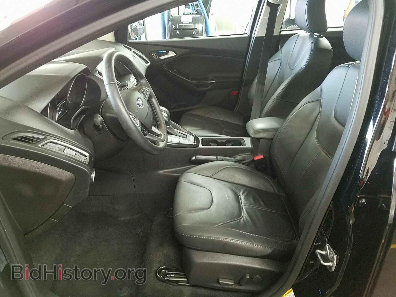 2016 Ford Focus - VIN: 1FADP3N29GL257164 - Фото 3