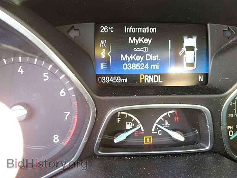2016 Ford Focus - VIN: 1FADP3F29GL337658 - Photo 5