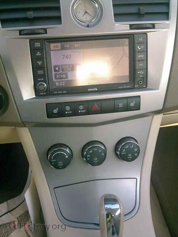 2010 Chrysler Sebring - VIN: 1C3BC6EV8AN122590 - Фото 4