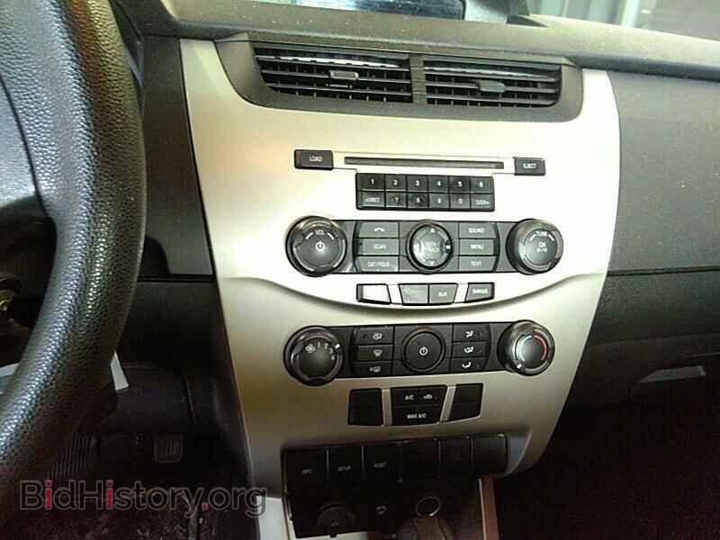 2008 Ford Focus - VIN: 1FAHP35N38W236693 - Фото 4