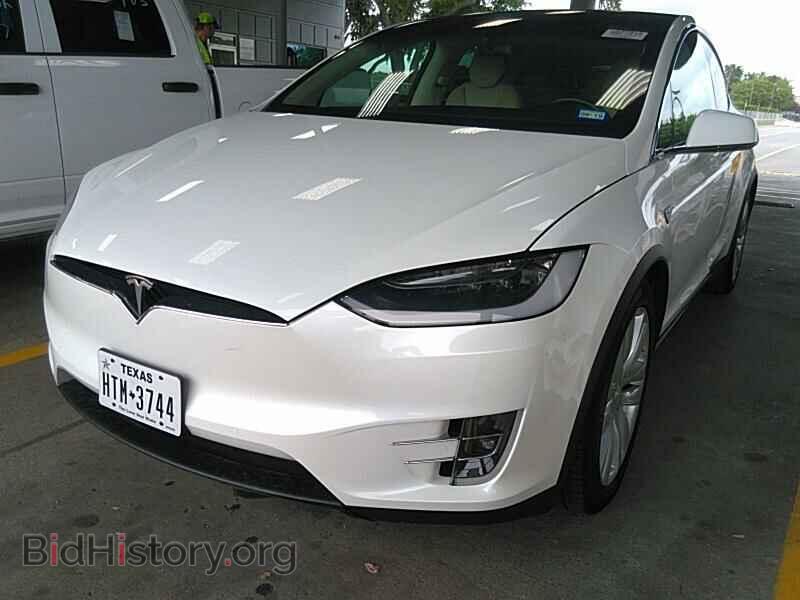Photo 5YJXCAE2XGF003733 - Tesla Model X 2016