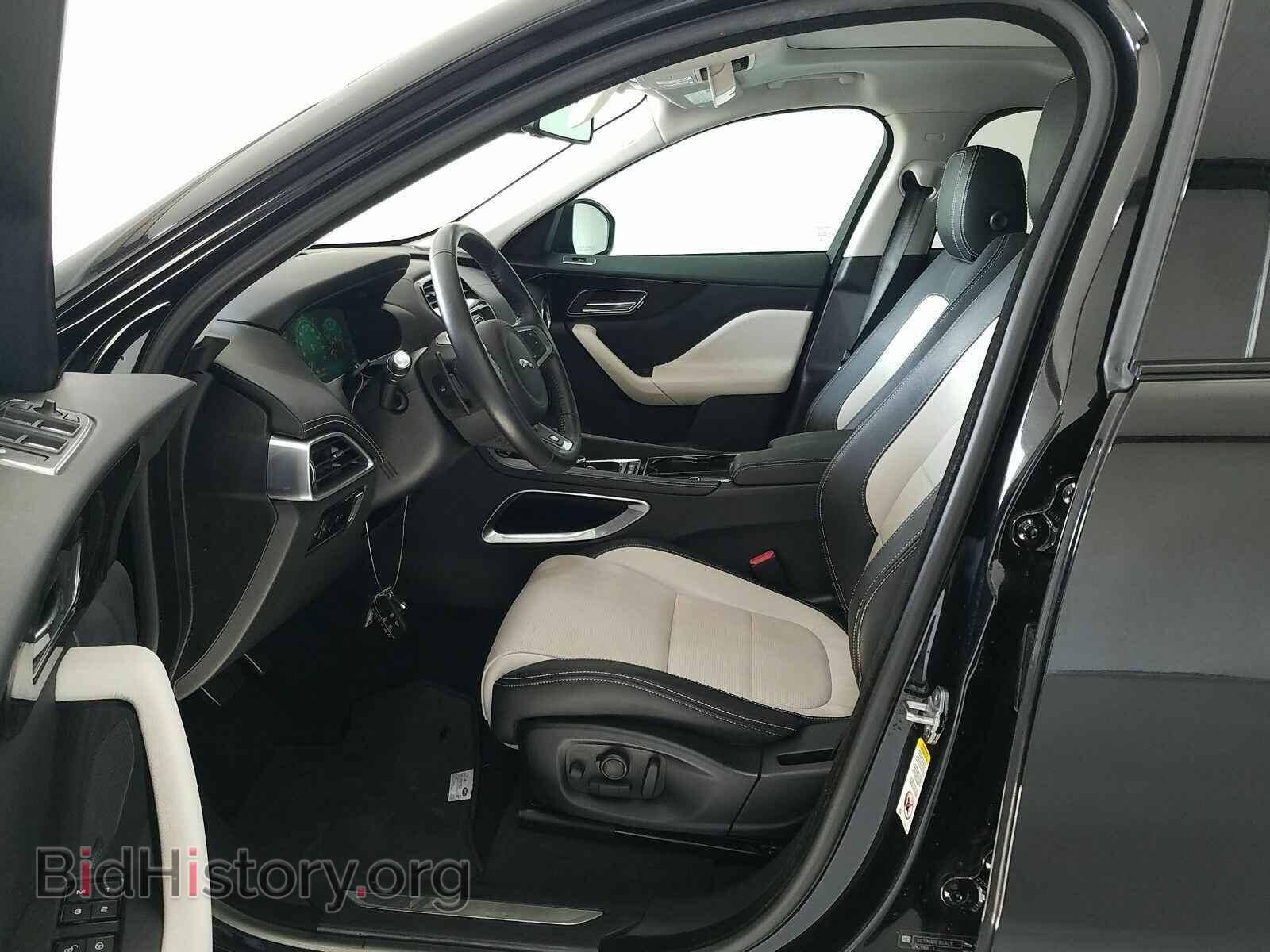 2017 Jaguar F-PACE - VIN: SADCL2BV9HA047577 - Фото 7