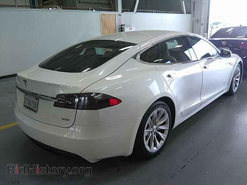 2016 Tesla Model S - VIN: 5YJSA1E22GF144621 - Photo 2