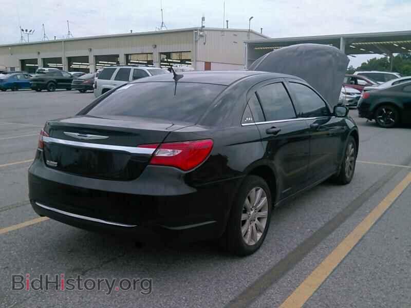 2013 Chrysler 200 - VIN: 1C3CCBBB5DN600041 - Фото 2