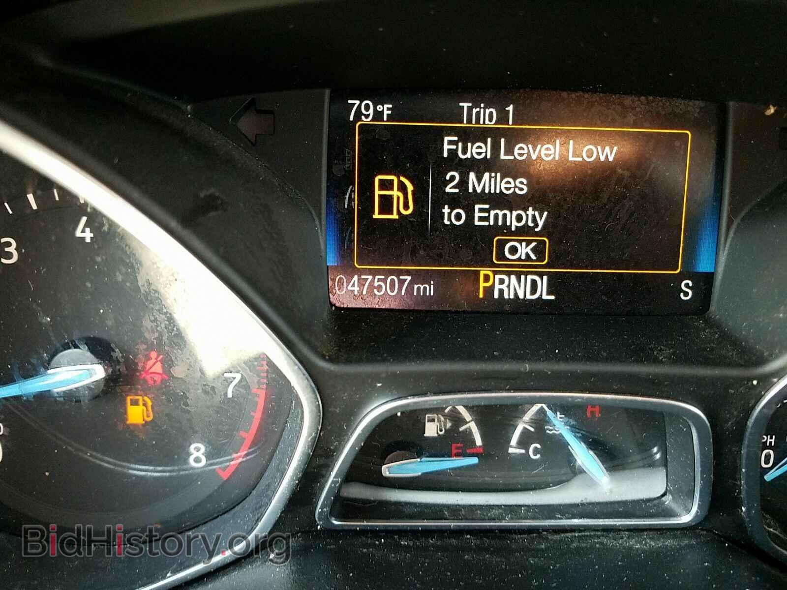 2017 Ford Focus - VIN: 1FADP3F28HL296764 - Фото 5