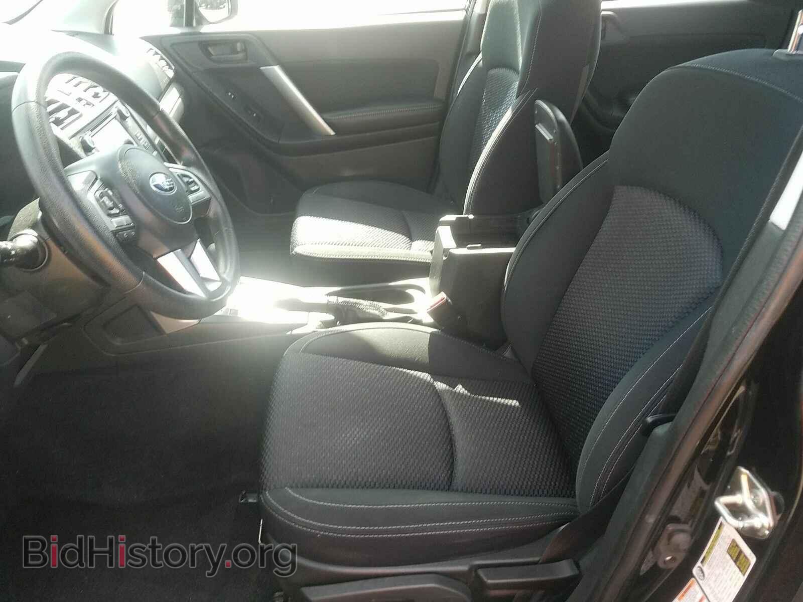 2017 Subaru Forester - VIN: JF2SJAAC9HH549585 - Фото 3