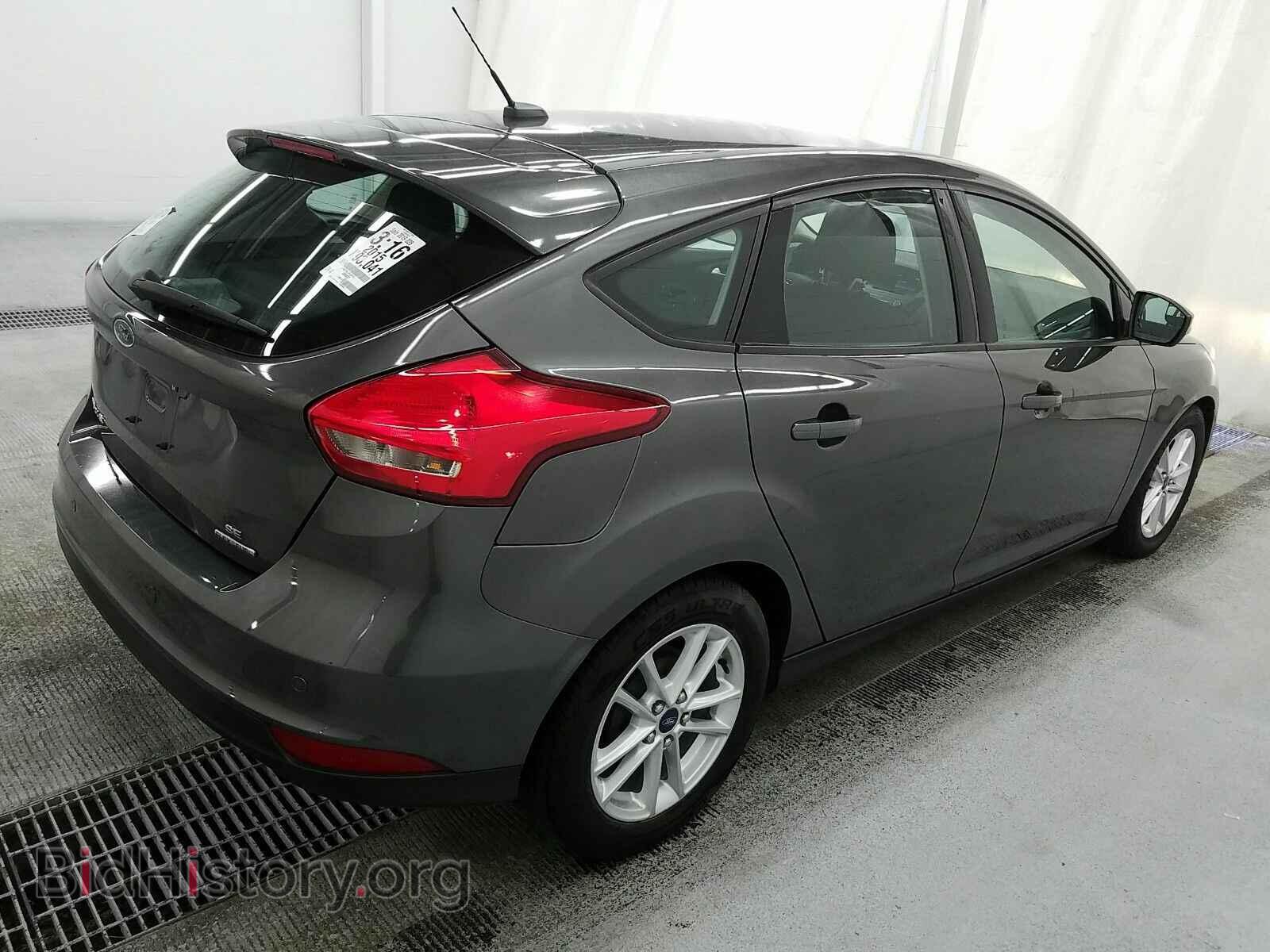 2015 Ford Focus - VIN: 1FADP3K29FL351435 - Photo 2