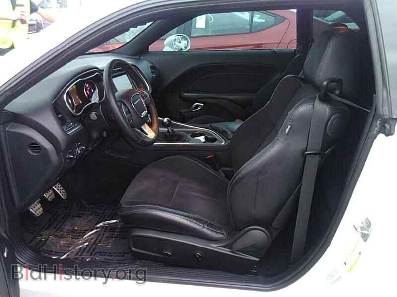 2015 Dodge Challenger - VIN: 2C3CDZFJ4FH764724 - Photo 3