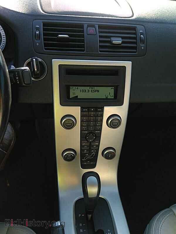2012 Volvo C70 - VIN: YV1672MC2CJ128934 - Фото 4