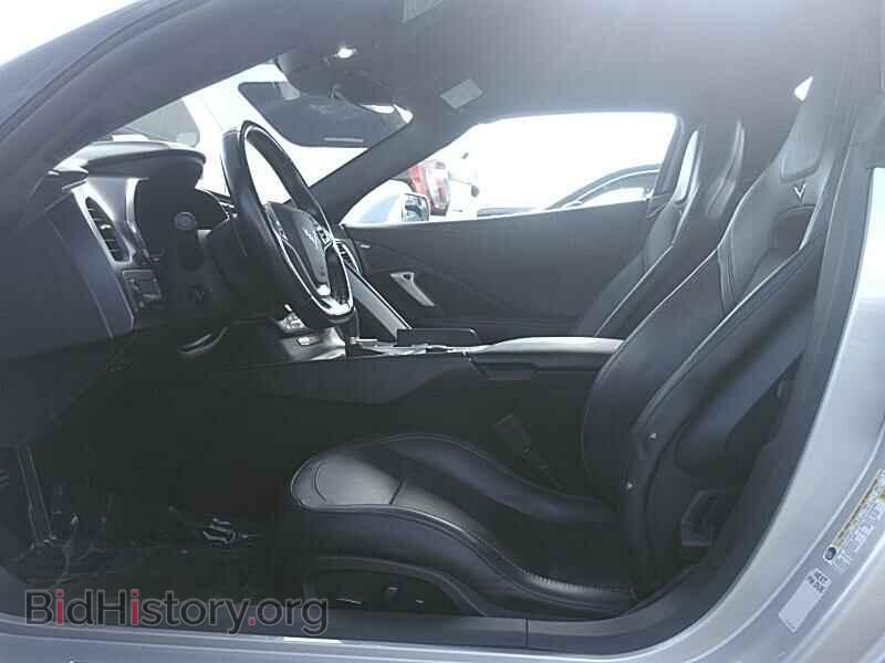 2017 Chevrolet Corvette - VIN: 1G1YF3D7XH5114640 - Фото 3