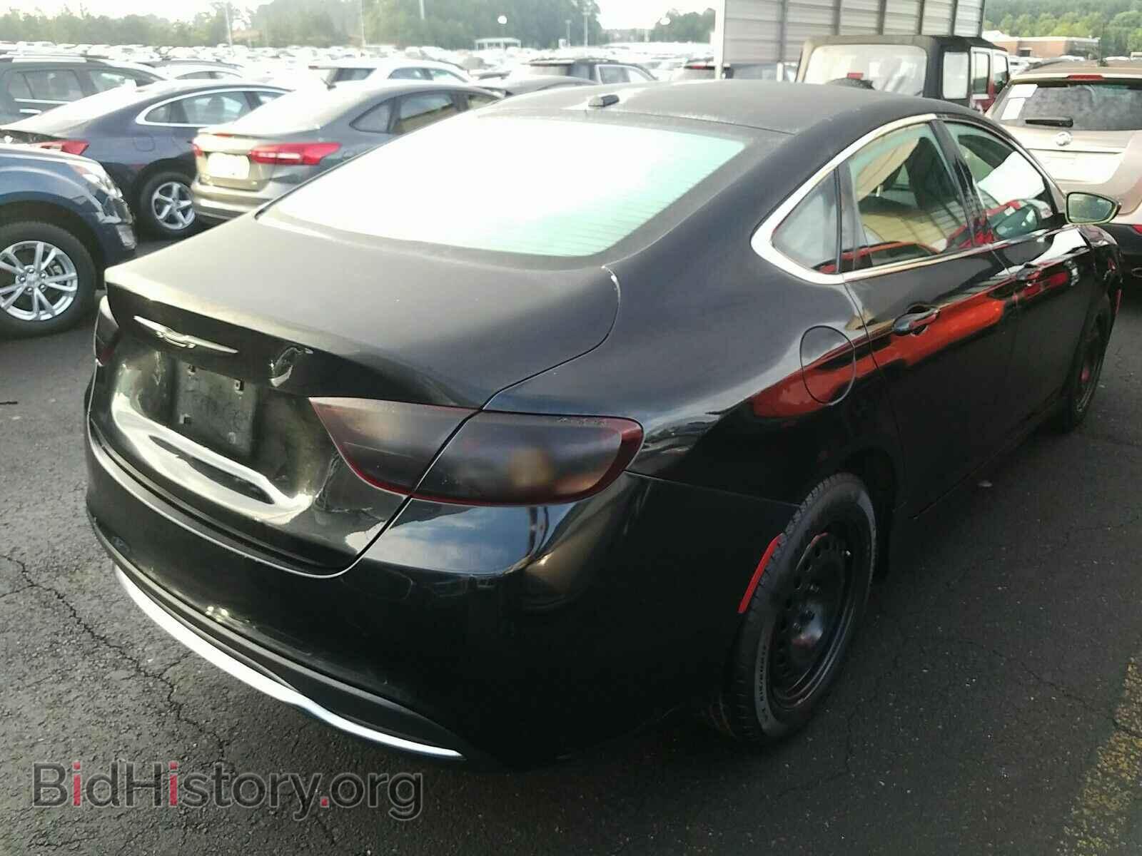 2016 Chrysler 200 - VIN: 1C3CCCAB0GN175372 - Photo 2