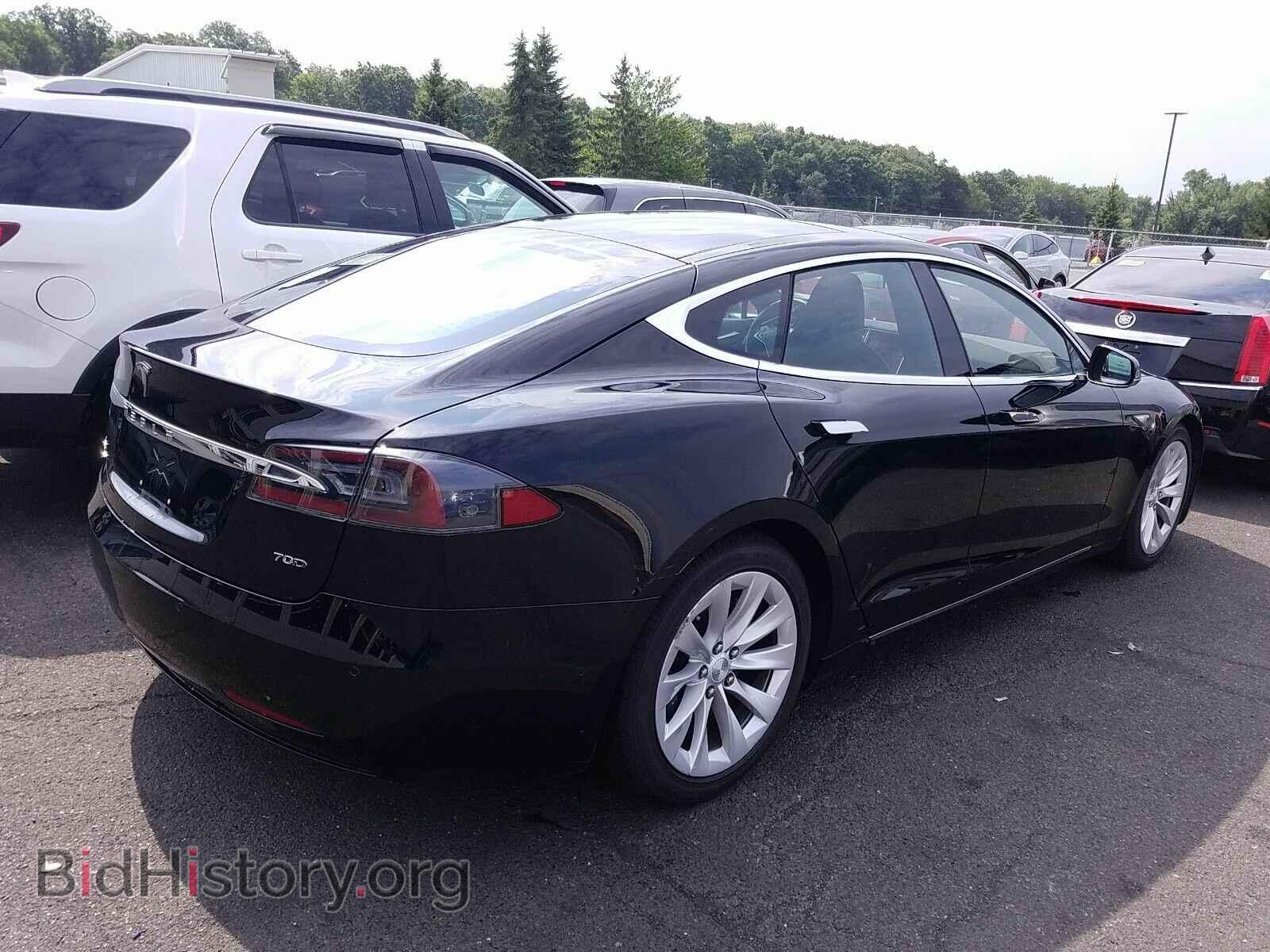 2016 Tesla Model S - VIN: 5YJSA1E2XGF146763 - Photo 2