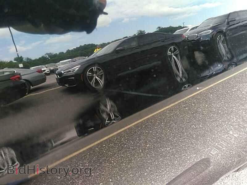 2016 Tesla Model S - VIN: 5YJSA1E2XGF146763 - Photo 14
