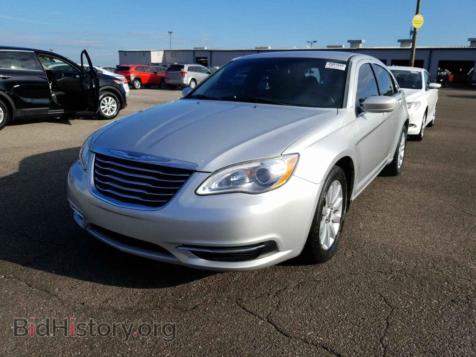 Фотография 1C3CCBBG0CN283232 - Chrysler 200 2012