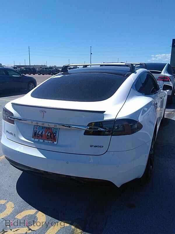 2016 Tesla Model S - VIN: 5YJSA1E41GF142179 - Фото 2