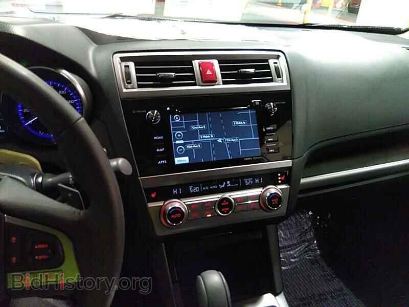 2017 Subaru Outback - VIN: 4S4BSANC9H3318121 - Фото 4