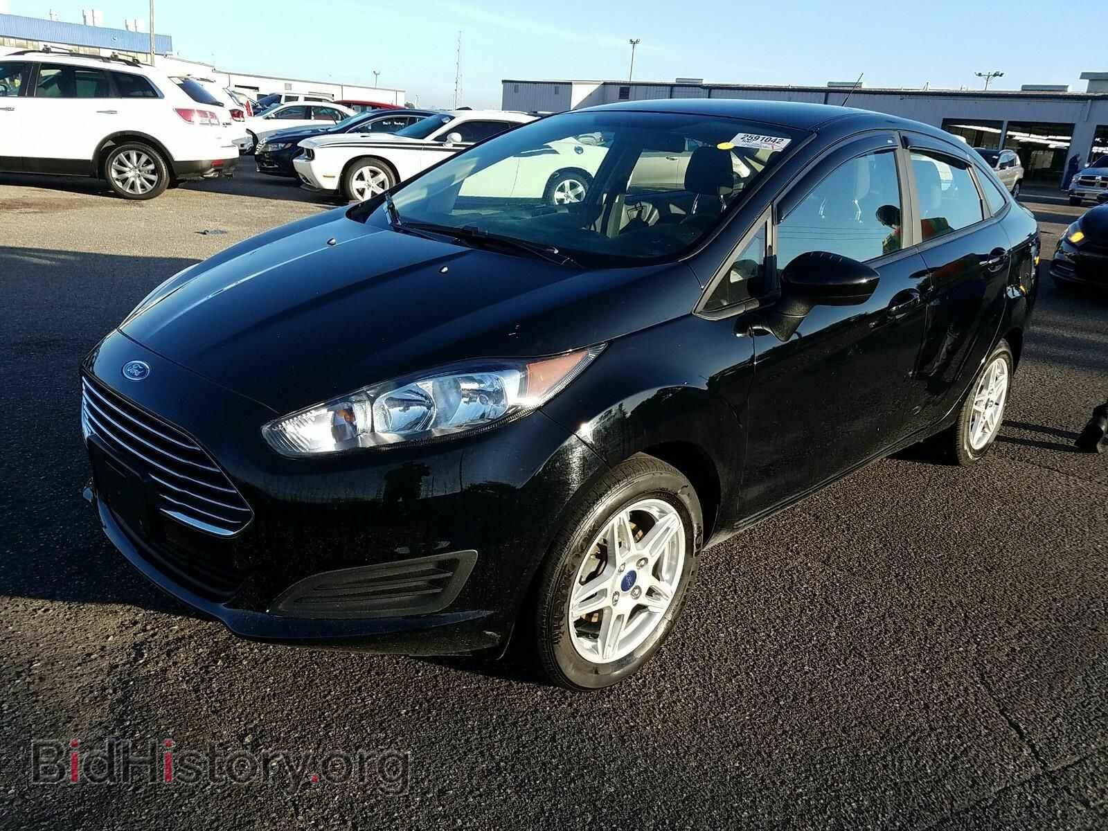 Photo 3FADP4BJ4HM170077 - Ford Fiesta 2017