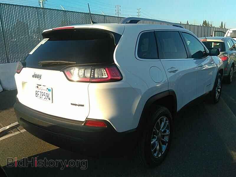 2019 Jeep Cherokee - VIN: 1C4PJLLB7KD221147 - Photo 2
