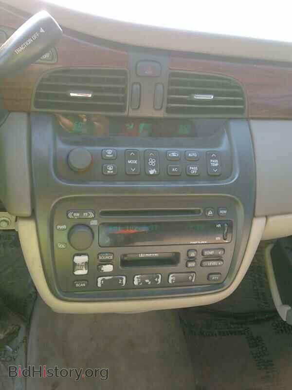 2002 Cadillac DeVille - VIN: 1G6KD54Y42U300388 - Фото 4