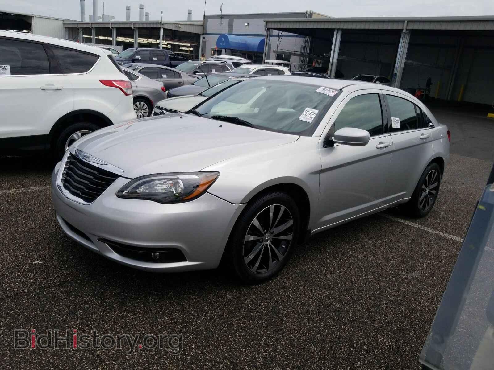Фотография 1C3CCBHGXCN174252 - Chrysler 200 2012