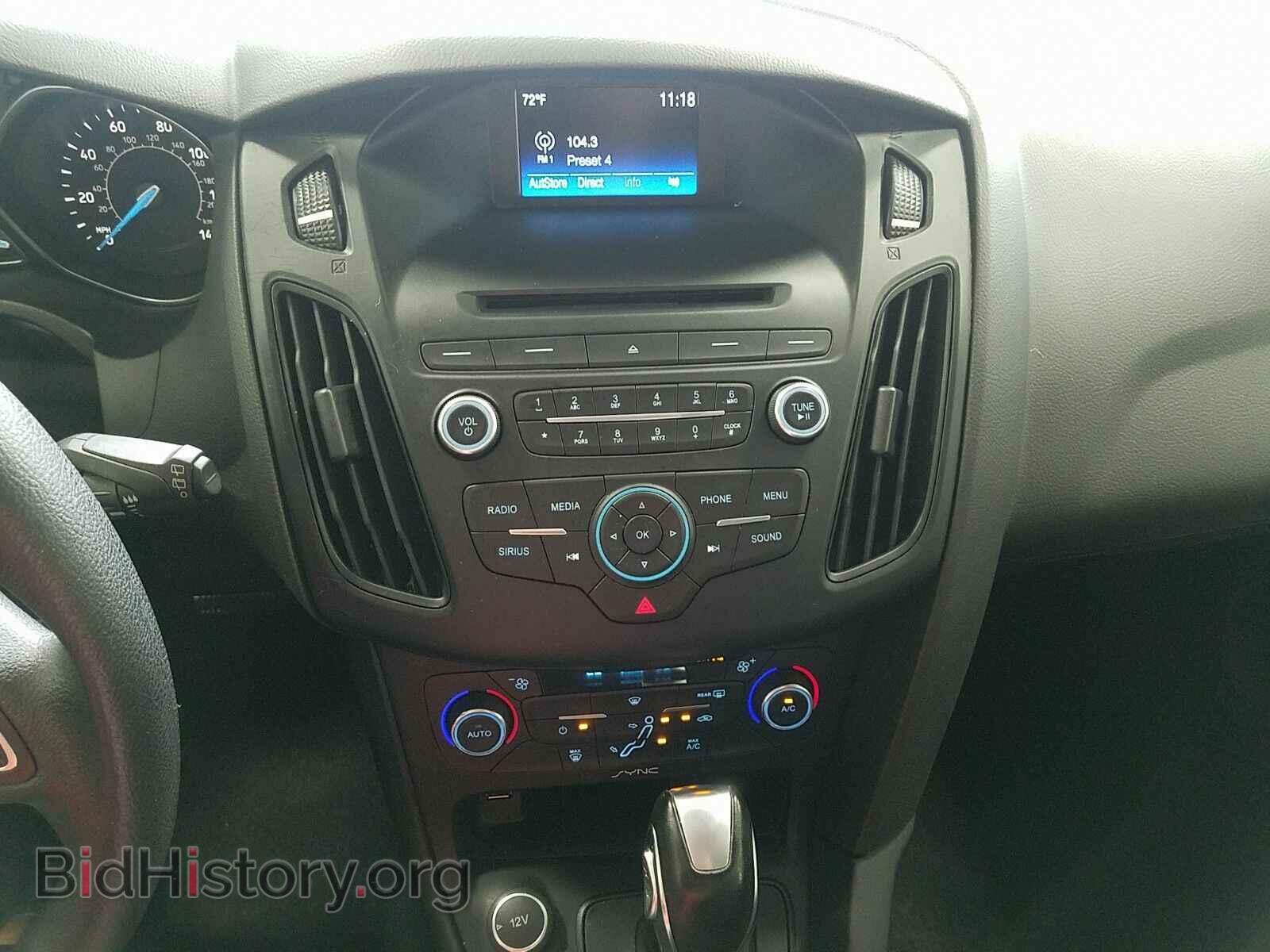 2016 Ford Focus - VIN: 1FADP3KE0GL223712 - Фото 4