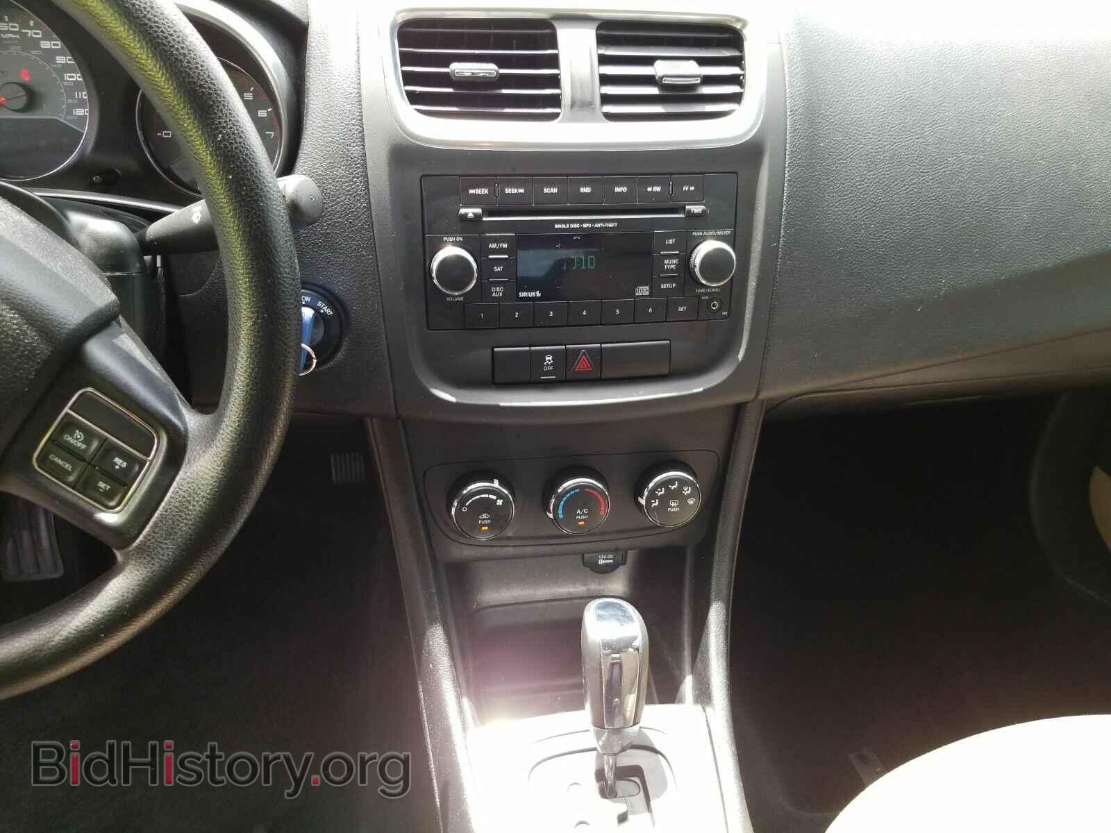 2014 Dodge Avenger - VIN: 1C3CDZAB8EN104367 - Photo 4