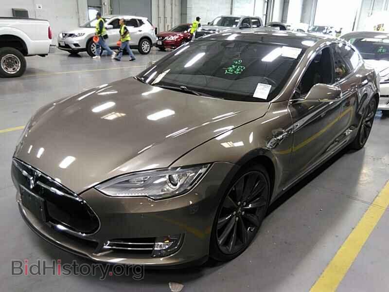 Фотография 5YJSA1E15FF110971 - Tesla Model S 2015