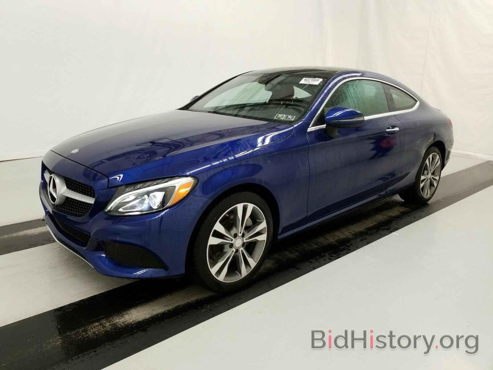 Photo WDDWJ4KB3HF447692 - Mercedes-Benz C-Class 2017