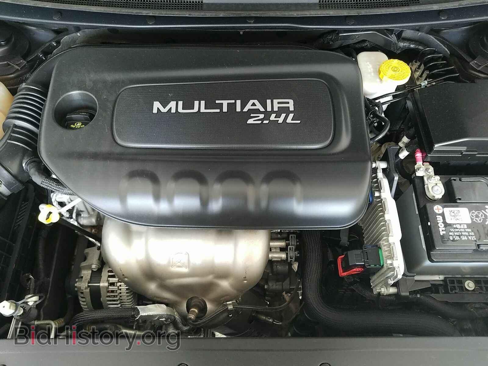 2016 Chrysler 200 - VIN: 1C3CCCBB4GN117621 - Photo 15