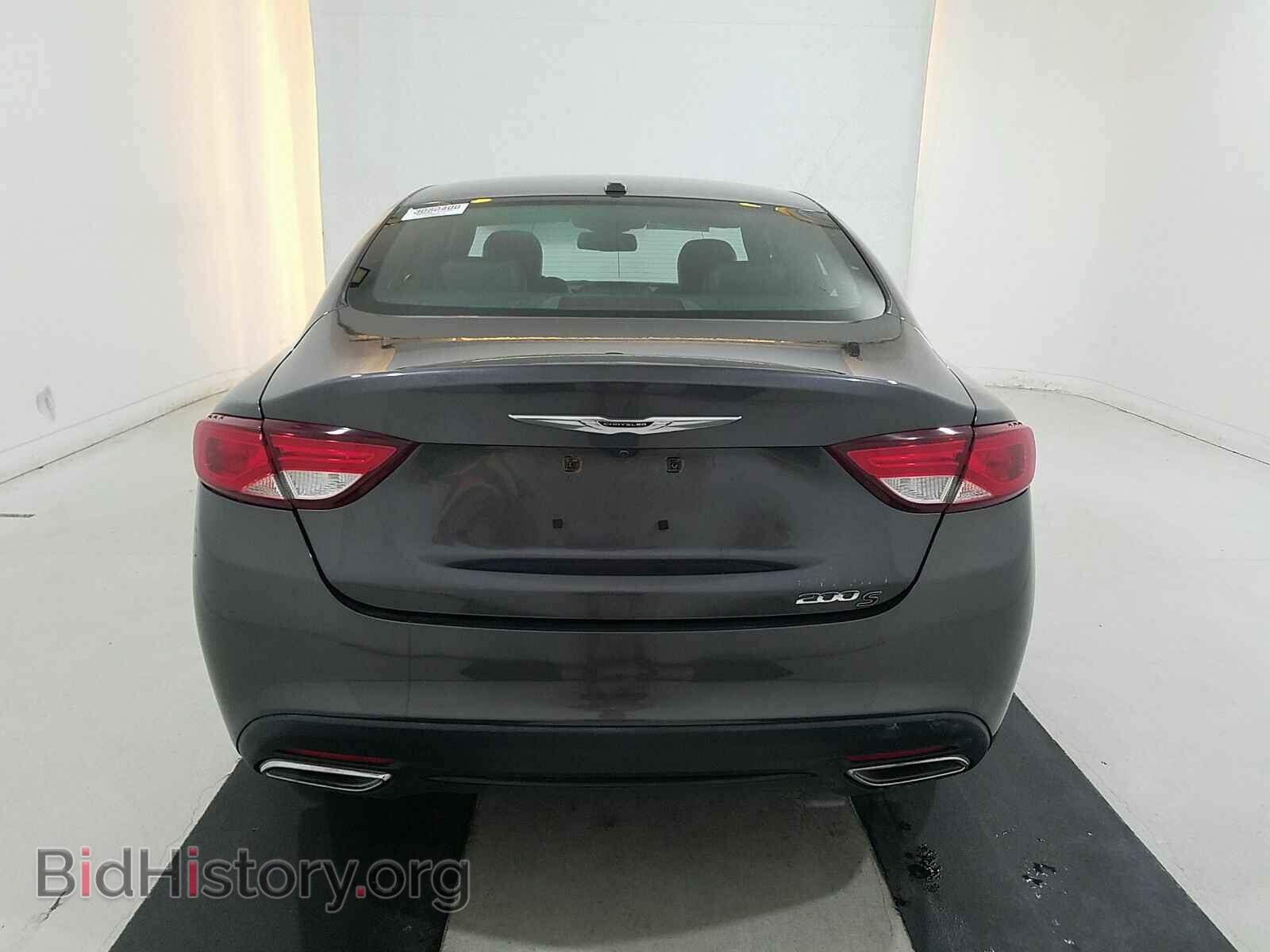 2016 Chrysler 200 - VIN: 1C3CCCBB4GN117621 - Photo 5