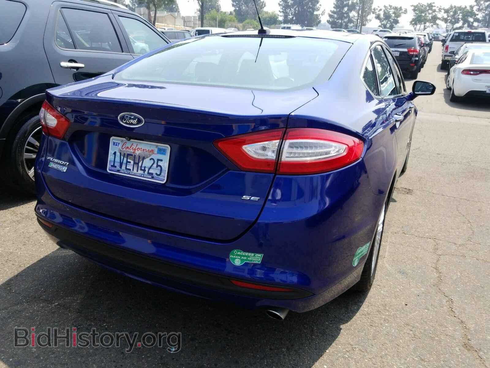 2016 Ford Fusion Energi - VIN: 3FA6P0PU3GR123015 - Фото 2