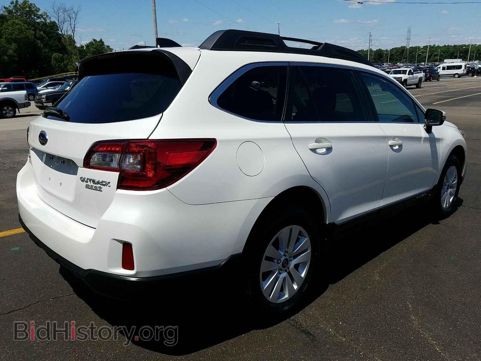 2017 Subaru Outback - VIN: 4S4BSAFC6H3309035 - Фото 2