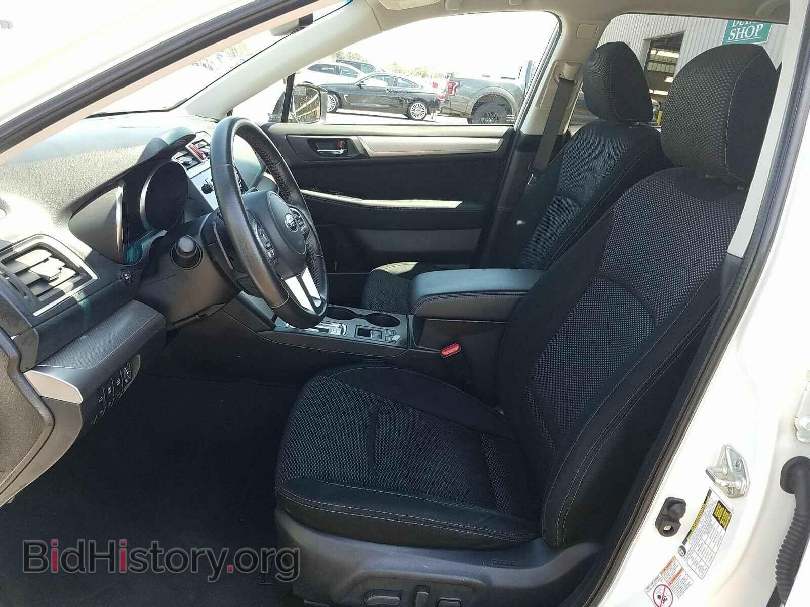 2017 Subaru Outback - VIN: 4S4BSAFC6H3309035 - Фото 3