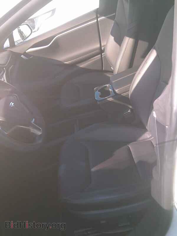 2016 Tesla Model S - VIN: 5YJSA1E27GF153556 - Photo 3
