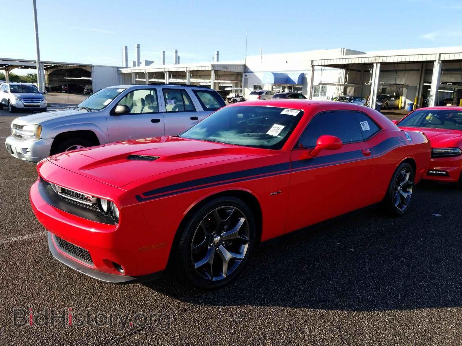 Photo 2C3CDZAT4FH861379 - Dodge Challenger 2015