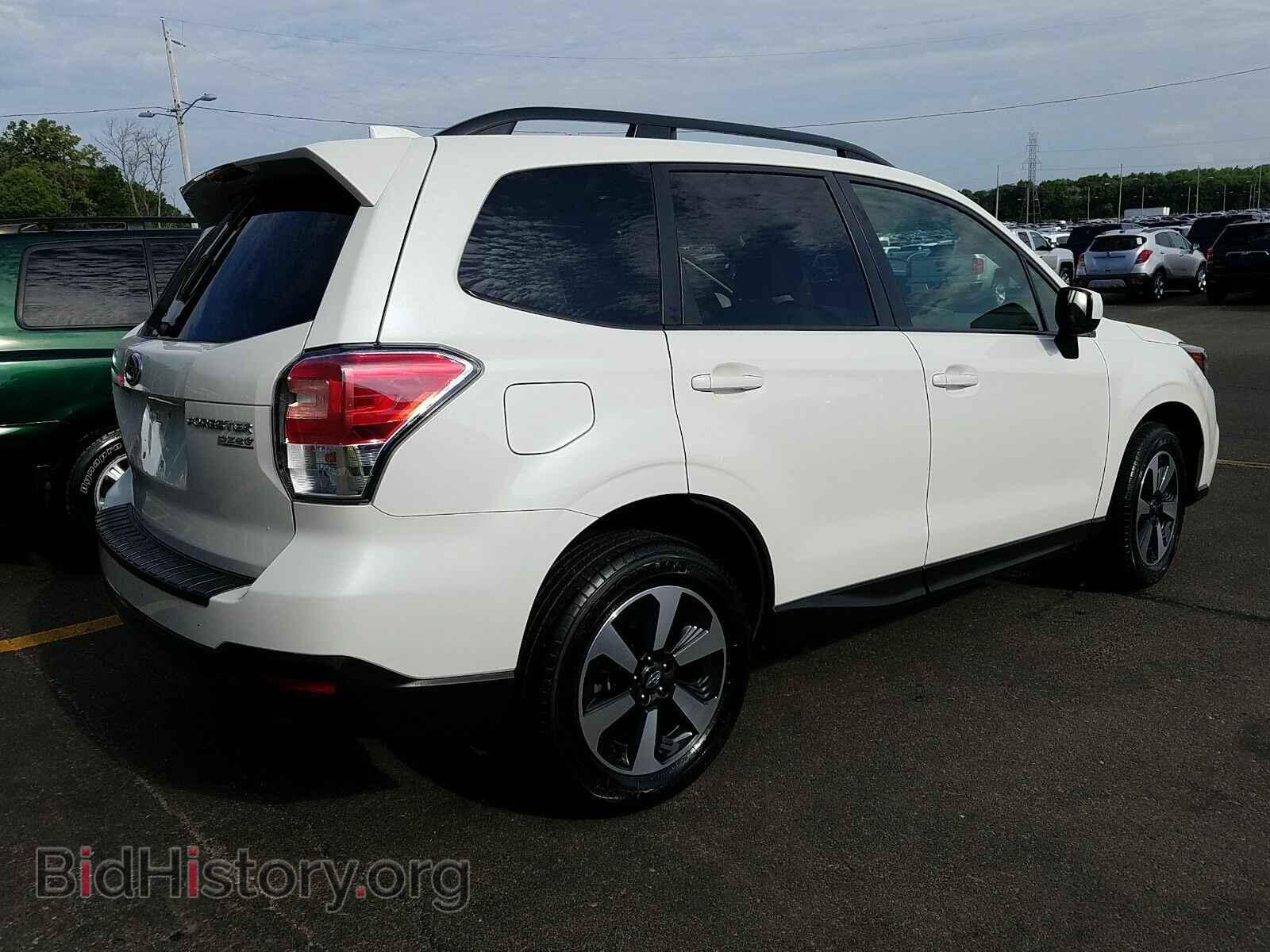 2017 Subaru Forester - VIN: JF2SJAEC2HH530516 - Фото 2