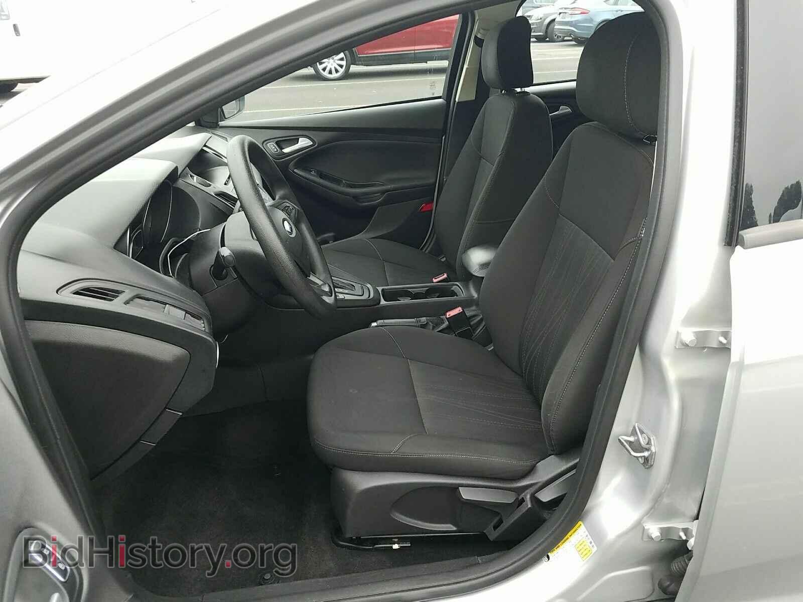 2015 Ford Focus - VIN: 1FADP3F2XFL233758 - Фото 3