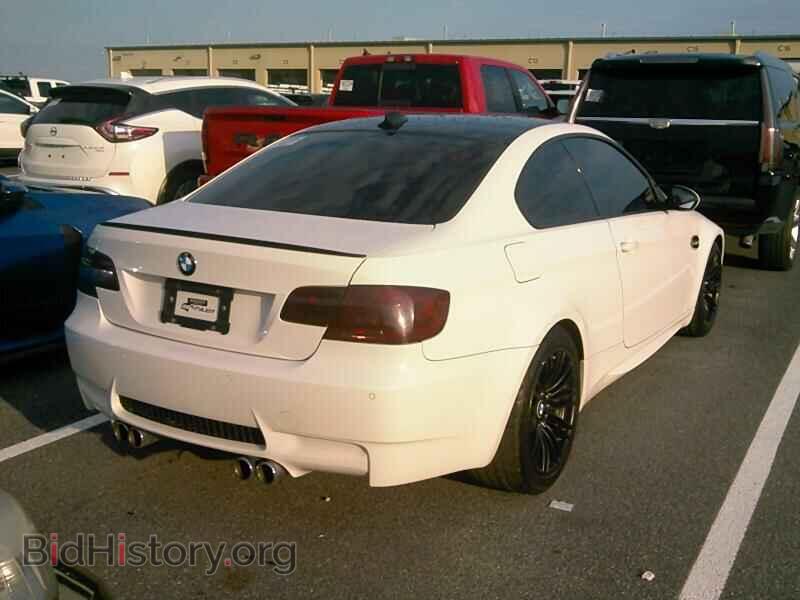 2011 BMW M3 - VIN: WBSKG9C51BE797258 - Фото 2