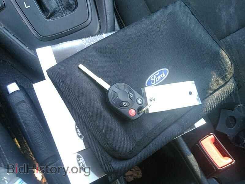 2016 Ford Focus - VIN: 1FADP3F25GL244586 - Photo 8