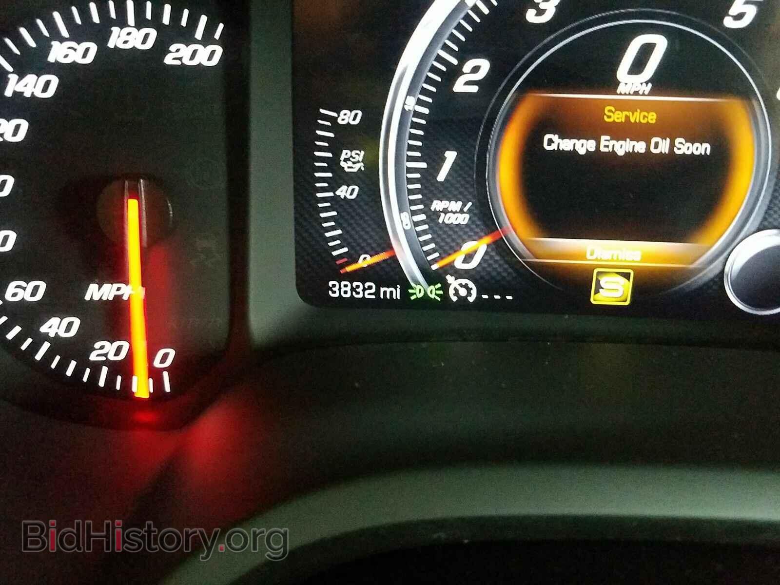 2017 Chevrolet Corvette - VIN: 1G1YA2D77H5116726 - Фото 5