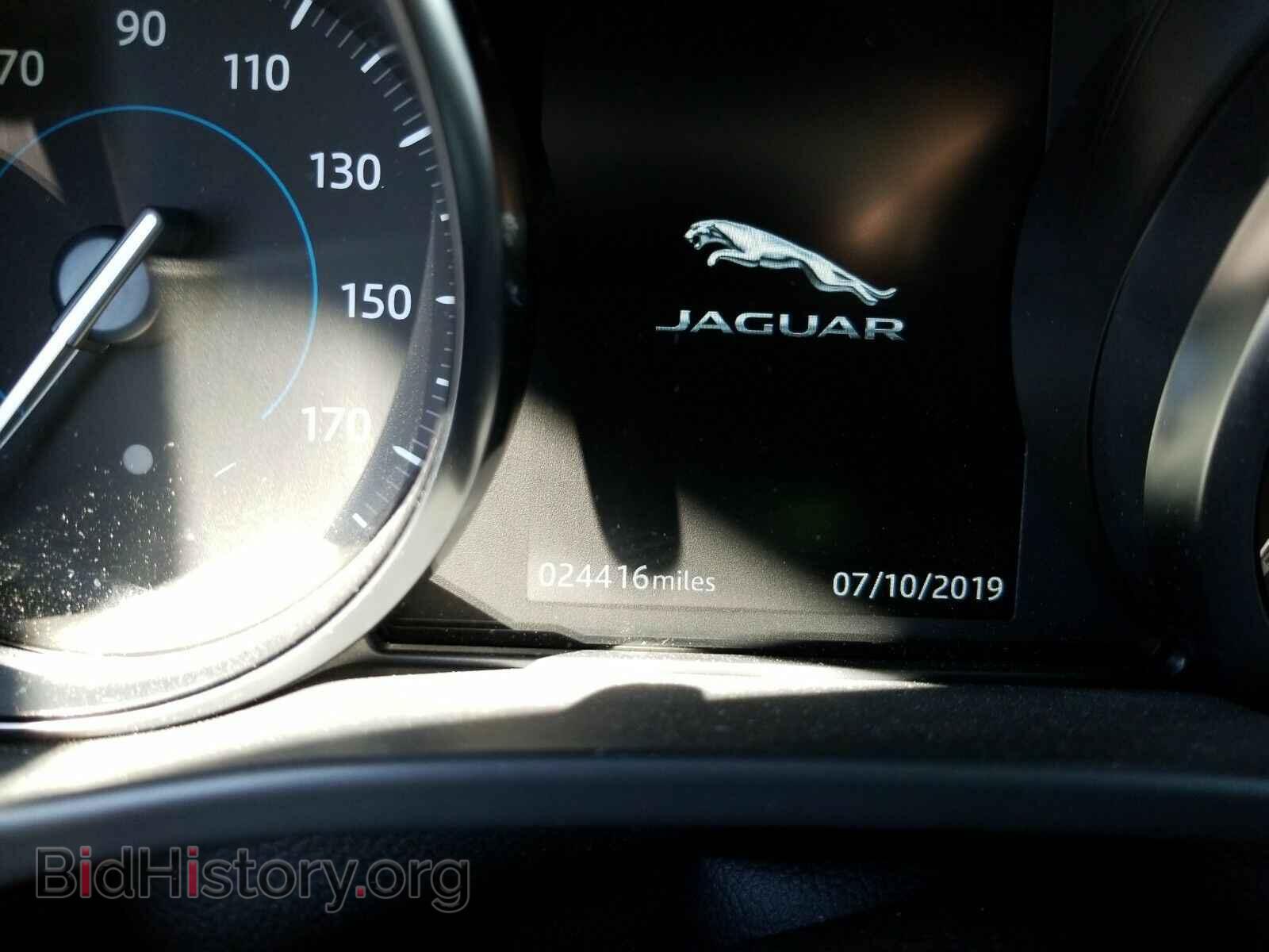2019 Jaguar F-PACE - VIN: SADCS2FX2KA366129 - Фото 5